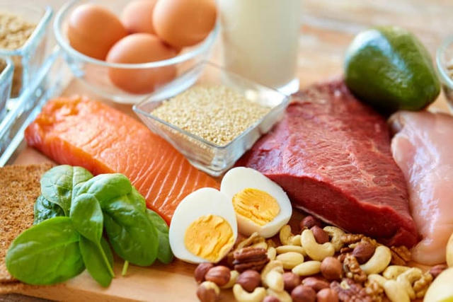 Các thực phẩm giàu protein.