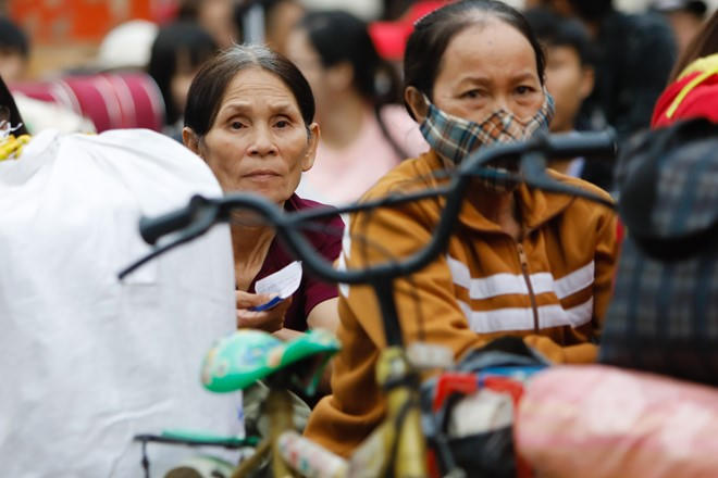Không chỉ dành cho sinh viên, người lao động nghèo cũng có thể đăng ký để đón Tết sum vầy bên gia đình.
