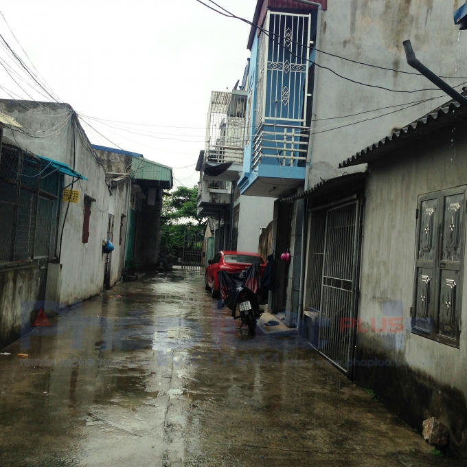 Những ngôi nhà mọc lên mà chính quyền không có ý kiến gì.