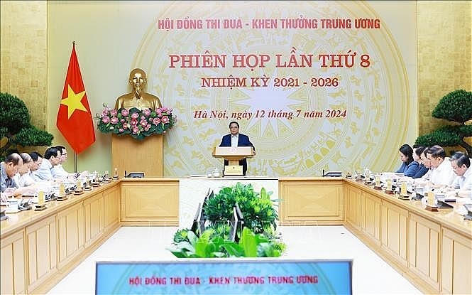 Thủ tướng Phạm Minh Chính, Chủ tịch Hội đồng Thi đua-Khen thưởng Trung ương chủ trì Phiên họp lần thứ 8 của Hội đồng. Ảnh: Dương Giang/TTXVN