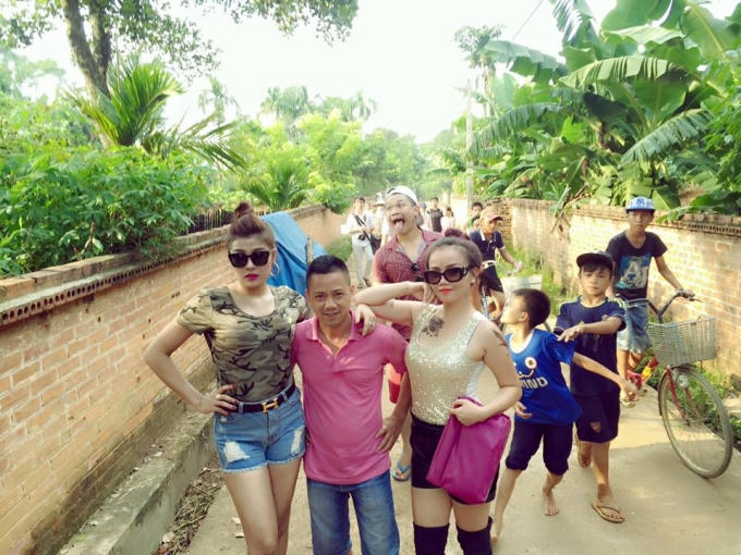 Nghệ sĩ Trần Bình Trọng vừa là đạo diễn lại đảm nhiệm diễn xuất trong phim