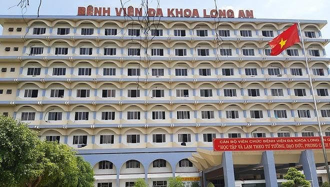 Bệnh viện chi trả 300 triệu đồng nữ bệnh nh&acirc;n su&yacute;t tử vong khi ti&ecirc;m thuốc