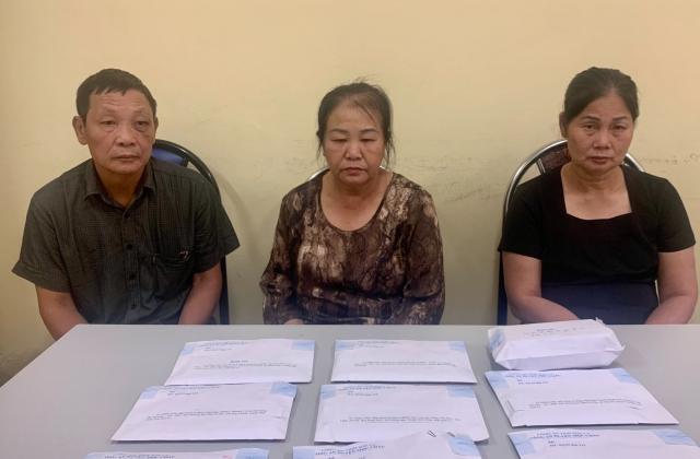 Khởi tố nhóm đối tượng từ Hưng Yên lên Sơn La móc túi khách du lịch