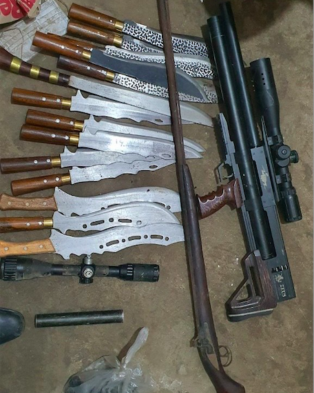 Các tang vật bị thu giữ. (Ảnh: Công an Thanh Hoá)