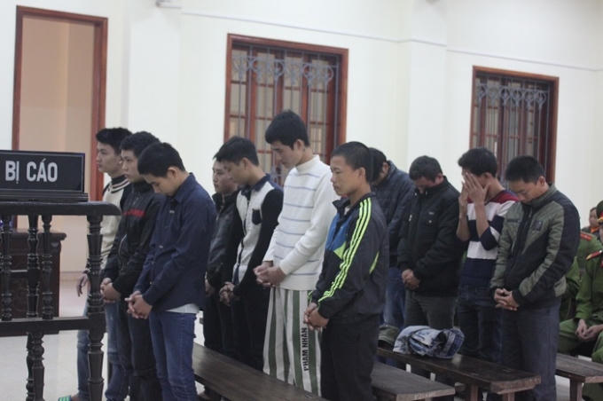 Các đối tượng tại phiên tòa. Ảnh T.L