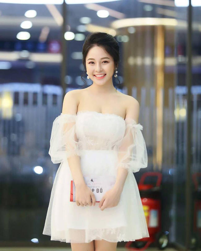 Hình ảnh xinh đẹp và gợi cảm của hot girl World Cup.