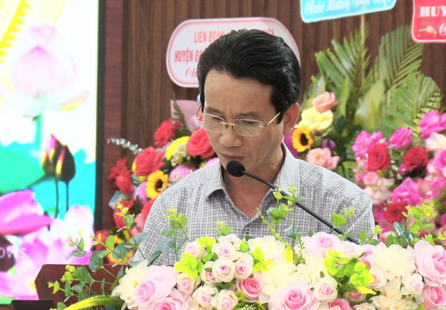 Ông Nguyễn Trọng Hán - Phó Chủ tịch UBND huyện Đông Hải, phát biểu chỉ đạo Đại hội.