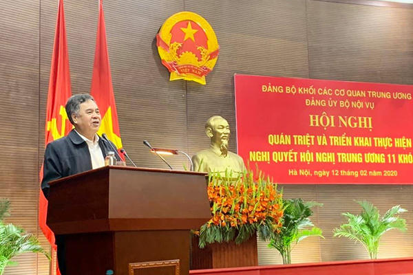 Anh321.