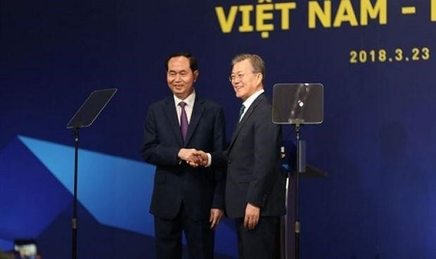 hủ tịch nước Trần Đại Quang và Tổng thống Moon Jae In.( Nguồn ảnh: Internet)