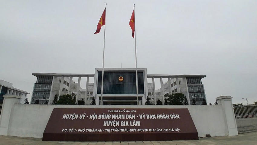 Theo nội dung đề xuất, xã Gia Lâm đặt trụ sở ở Huyện uỷ - HĐND - UBND huyện Gia Lâm hiện nay; (địa chỉ tại số 1 phố Thuận An, thị trấn Trâu Quỳ, huyện Gia Lâm).