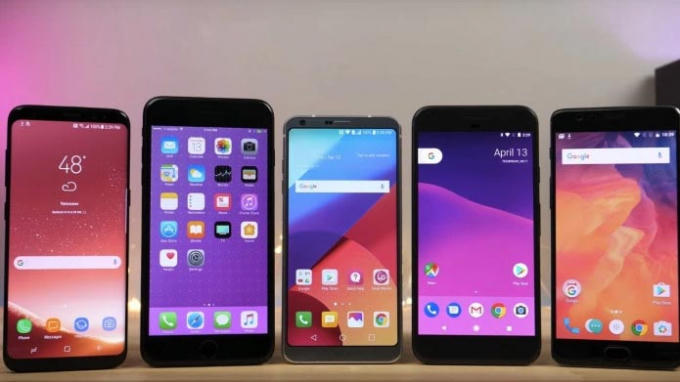 Smartphone Android c&oacute; tỉ lệ trục trặc gấp đ&ocirc;i iPhone