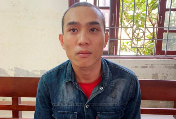 bat-ke-chuyen-thue-xe-om-di-trom_fcbc