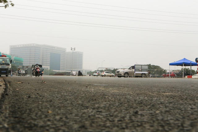 Mặt đường phẳng lì sau khi được trải thảm nhựa.