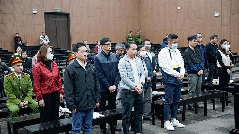 Các bị cáo tại toà.
