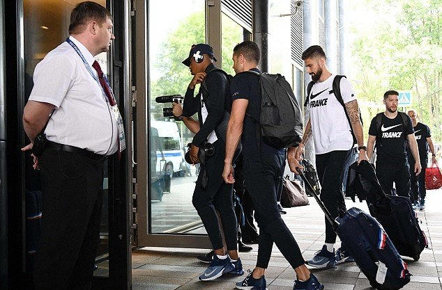 Lịch sử đang chờ Paul Pogba và các đồng đội.