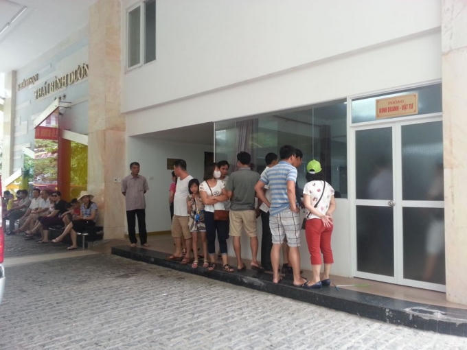 Bị "giam" xe nhiều "thượng đế" tỏ ra vô cùng bức xúc trước thái độ của khách sạn này.