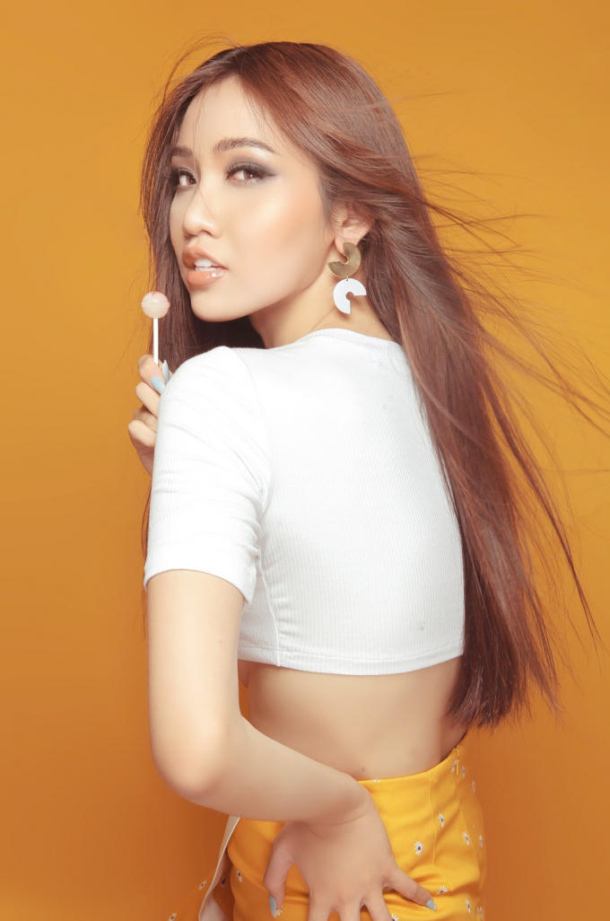 Hậu Miss International Queen, Nhật Hà tung bộ ảnh khoe trọn đường cong theo đuổi hình tượng sexy