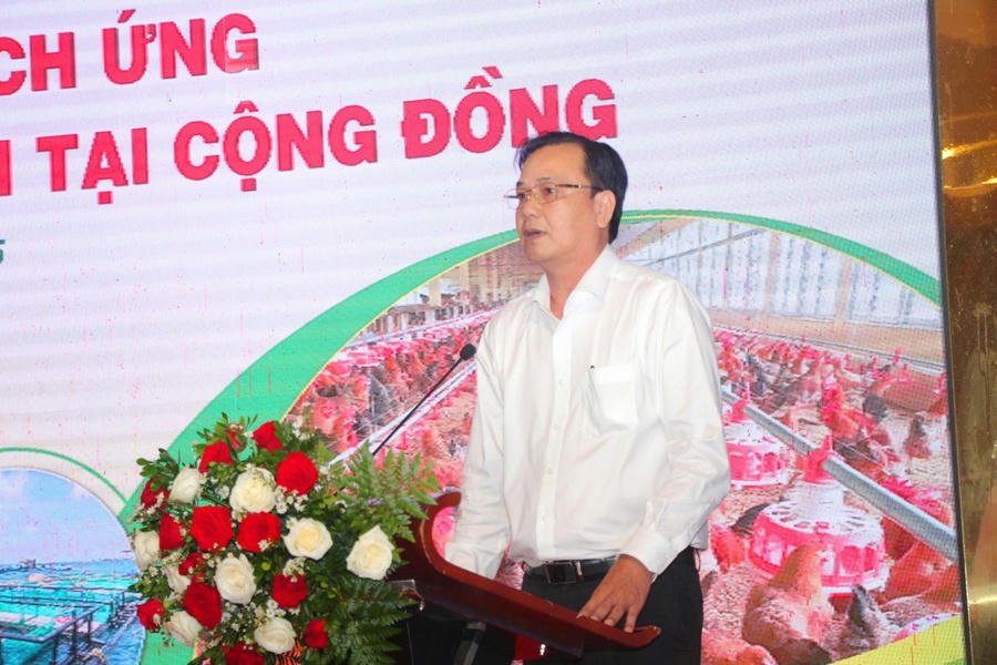 Ông Phan Minh Chí – Phó Giám đốc Sở Nông nghiệp và Môi trường tỉnh Cà Mau, phát biểu tại Diễn đàn Khuyến nông.
