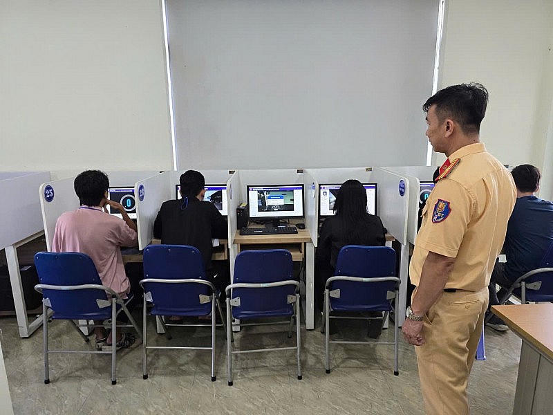 Công tác sát hạch đúng quy trình, đảm bảo minh bạch. Ảnh: CAND