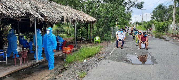 Tiếp tục sàng lọc bóc tách F0