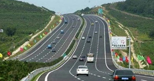 Phê duyệt Dự án Đường liên kết vùng Hòa Bình - Hà Nội và cao tốc Sơn La hơn 4.000 tỷ đồng