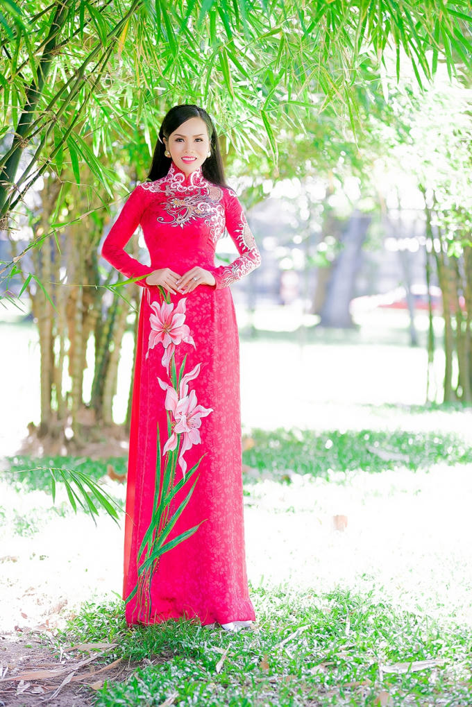 Nữ doanh nhân Đặng Huỳnh Thanh vừa đăng quang ngôi vị Hoa hậu Doanh nhân Quốc tế 2018 tại cuộc thi Mr& Ms International Business 2018 diễn ra tại Seoul, Hàn Quốc vào ngày 9/12/2018.