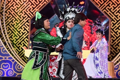 Đại Nghĩa bị tố hay đ&aacute;nh người.