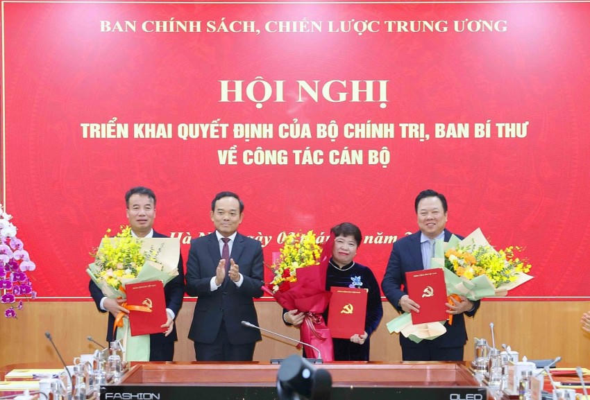Ban Chính sách, chiến lược Trung ương tổ chức Hội nghị triển khai quyết định của Bộ Chính trị, Ban Bí thư về công tác cán bộ.