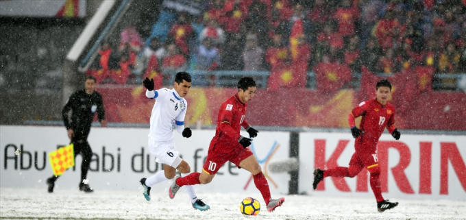 Tinh thần thi đấu của U23 Việt Nam đốt nóng khán phòng Club House tại FLC Hạ Long (Ảnh: Foxsportsasia)