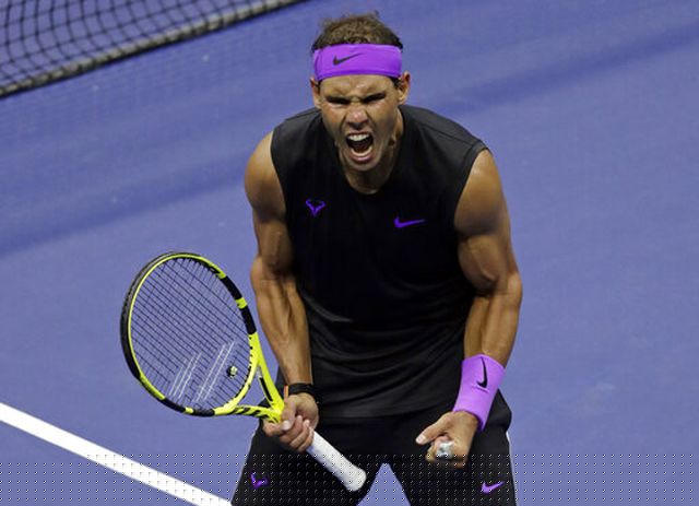 Nadal đã có chiến thắng nhọc nhằn trước Schwartzman.
