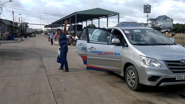 Liên doanh ComfortDelgro Savico Taxi của Công ty cổ phần Dịch vụ tổng hợp Sài Gòn - Savico và đối tác Singapore đã phải tuyên bố đóng cửa để bảo toàn khoản đầu tư.