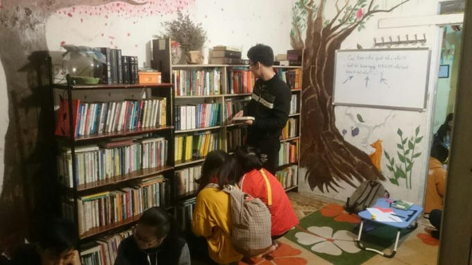 Dfree Book là nơi nhiều bạn trẻ tìm đến để đọc sách và mượn sách