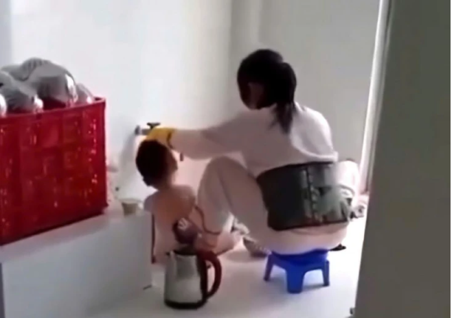 Bộ Y tế yêu cầu xử lý việc bạo hành trẻ em tại Bắc Ninh và Bến Tre