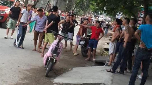 Nhóm đối tượng hung hãn đưa con nợ đi hành hung rồi gọi người nhà đến nhận xác. (Ảnh minh họa)