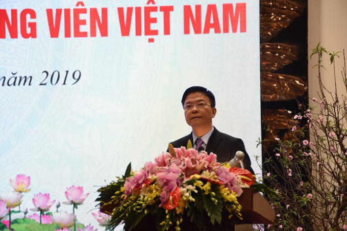 Bộ trưởng Lê Thành Long nhắn gửi, các hội viên cần đoàn kết, trách nhiệm, phát huy những kết quả đã đạt được, chung tay tiếp tục đưa hoạt động công chứng đáp ứng yêu cầu của Đảng, Nhà nước và Nhân dân.