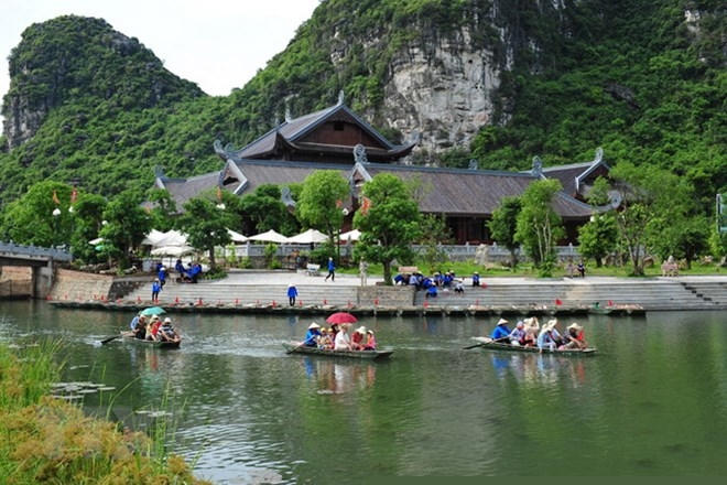 Du lịch Việt Nam ước đón 18 triệu lượt khách quốc tế năm 2019, một con số kỷ lục.
