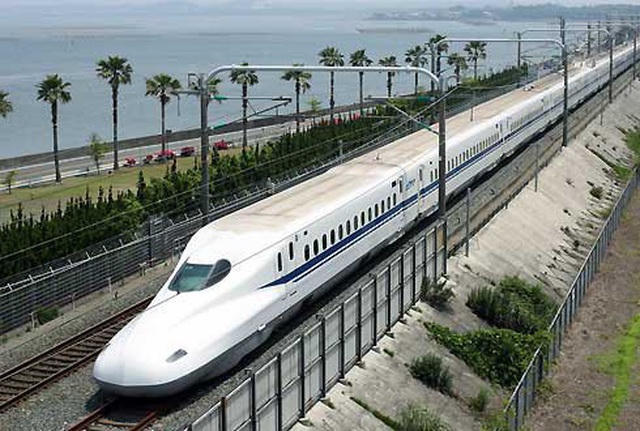 Năm 2030 sẽ có đường sắt tốc độ cao Hà Nội - Vinh, TP.HCM - Nha Trang (ảnh minh họa: Internet).