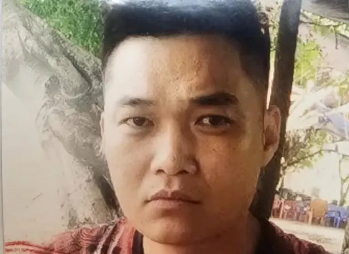 Công an quận Long Biên phát Thông báo truy tìm Trịnh Ngọc Sơn.