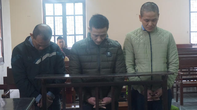 3 đối tượng Lê Thành Lộc, Trần Anh Linh, Nguyễn Xuân Tam tại phiên xét xử lưu động