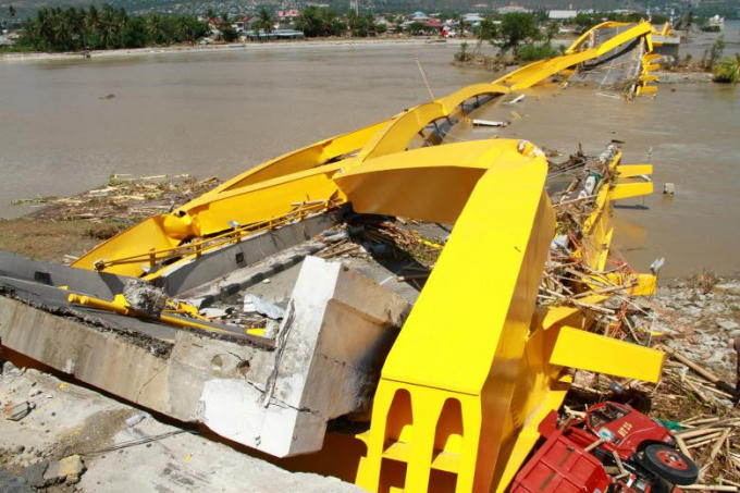 Ch&ugrave;m ảnh: Indonesia bị