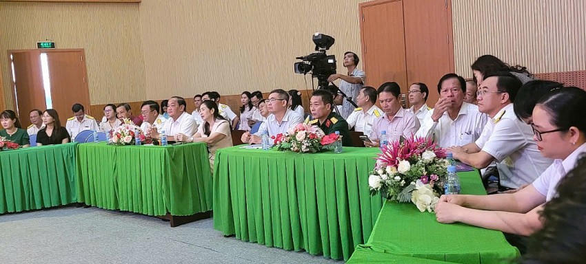 Đại biểu tham dự