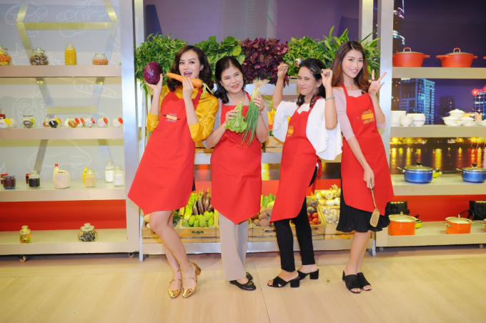 Kiều Ngân lần đầu so tài nội trợ với Chế Nguyễn Quỳnh Châu