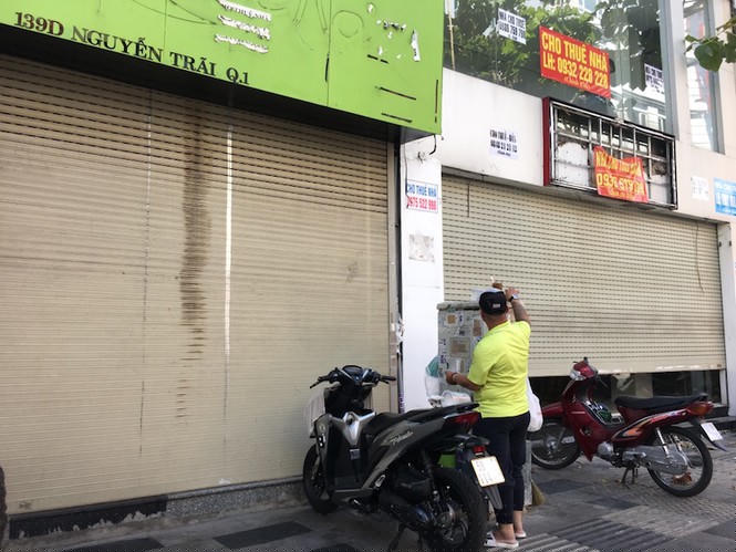 Mặt bằng 'tiền tỷ' bỏ hoang ở Sài Gòn vì dịch Covid-19 - ảnh 3