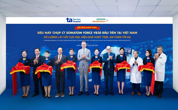 Lễ công bố ra mắt siêu máy chụp CT Somatom Force VB30 của Siemens (Đức) tại Bệnh viện Đa khoa Tâm Anh Hà Nội. Ảnh: Bệnh viện Đa khoa Tâm Anh