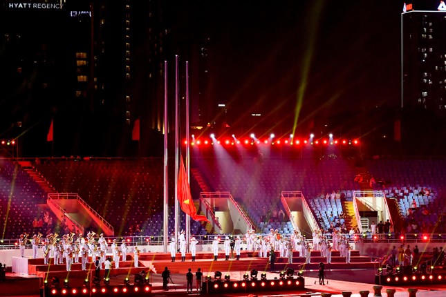 Lễ thượng cờ của đội Nghi thức sẽ xuất hiện ở phần đầu lễ khai mạc.