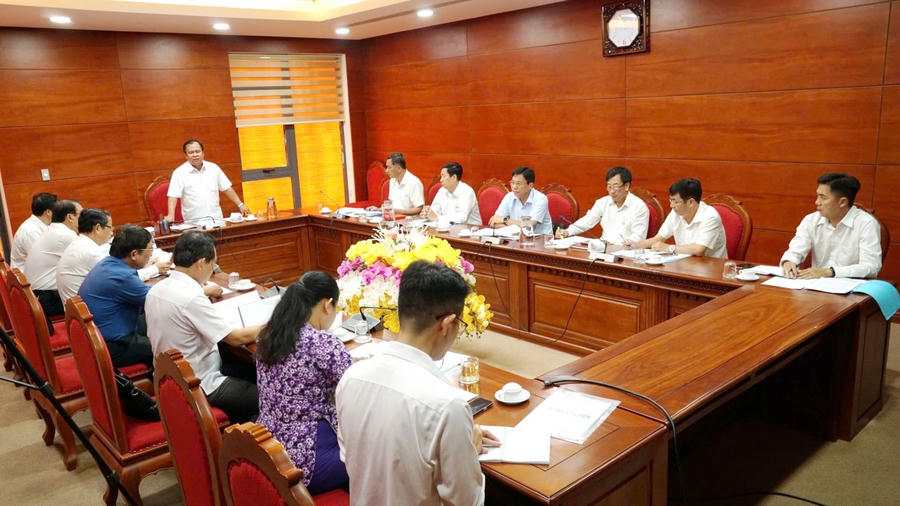 Ông Nguyễn Minh Luân - Phó Chủ tịch UBND tỉnh Cà Mau, yêu cầu công tác tuyên truyền nêu bật ý nghĩa lịch sử của sự kiện 50 năm Ngày Giải phóng miền Nam, thống nhất đất nước, những chiến công của Đảng bộ, quân, dân tỉnh.