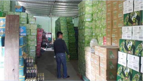 Kho chứa hàng của Công ty Việt Loan