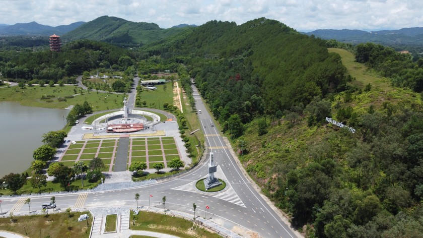 Khu di tích Ngã ba Đồng Lộc nay là “địa chỉ đỏ” tri ân các anh hùng, liệt sĩ.