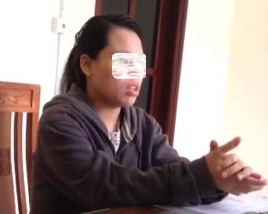 Một thai phụ tại điểm tập kết.