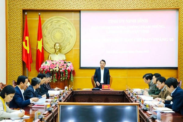 Ông Đặng Xuân Phong, Ủy viên Trung ương Đảng, Bí thư Tỉnh ủy Ninh Bình, Trưởng Đoàn đại biểu Quốc hội tỉnh, Trưởng Ban Chỉ đạo phát biểu kết luận hội nghị.